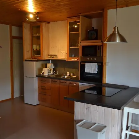 Beautiful View 3 Bedroom Chalet. בקתה Saint-Manvieu-Bocage