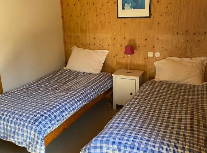 Beautiful View 3 Bedroom Chalet. *