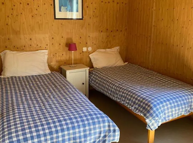 Beautiful View 3 Bedroom Chalet. Saint-Manvieu-Bocage